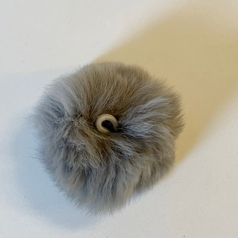 Pom Pom kaninpels 60mm grå